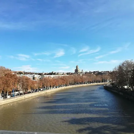 Birdhome In Tbilisi Zewnętrze zdjęcie